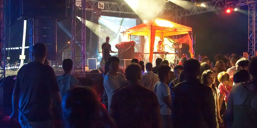 Chill with style at Breeze Club, where Cyprus nightlife meets elegance