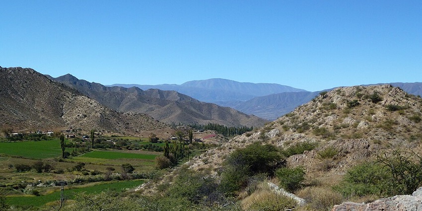Picturesque valleys and historic charm for a peaceful romantic escape.