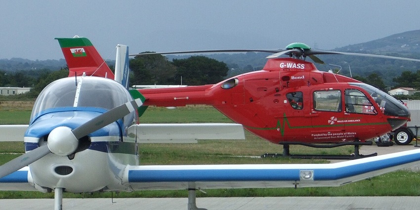 Caernarfon Airport, one of the top airports in Wales offers scenic flights to North Wales.