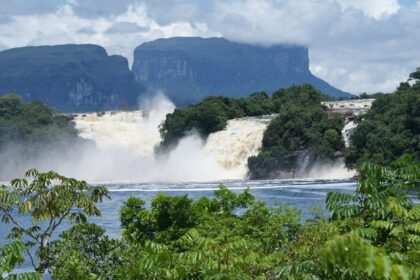 Stunning view of waterfalls and a clear blue sky at the beautiful Canaima National Park