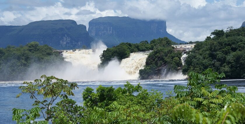 Stunning view of waterfalls and a clear blue sky at the beautiful Canaima National Park