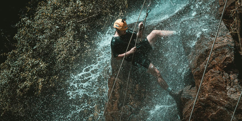 A thrilling experience in Manali while canyoning, a watersport in India