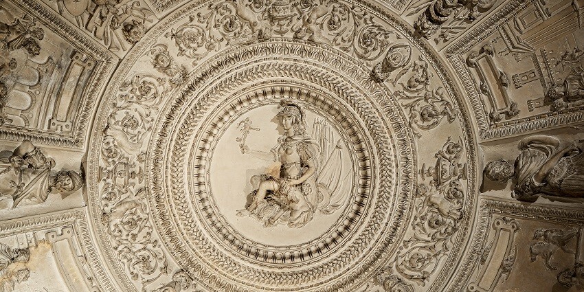 An image of a Beautiful Architecture on the circular ceiling of Capitoline Museums in Rome