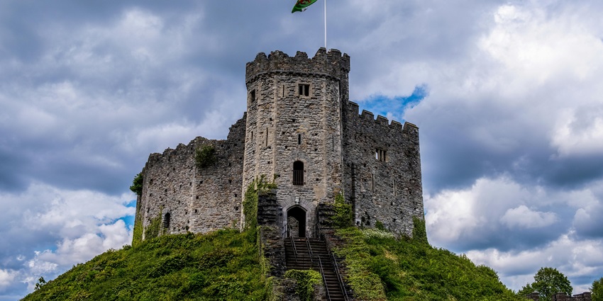 The Cardiff Castle is a grandeur of architecture, one of the best places to visit in Wales