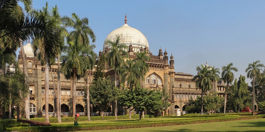 An outer view of Shivaji Maharaj Museum architecture, one of the top Museums in India