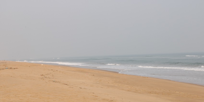 An aerial view of the mouth of Chilika Lake, where the lake meets the Bay of Bengal.