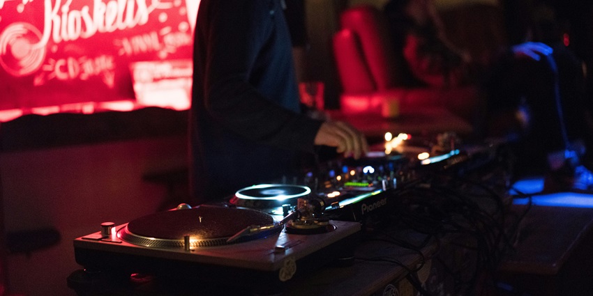 The disco party in the City Hall is a must-visit to enjoy the Barcelona nightlife