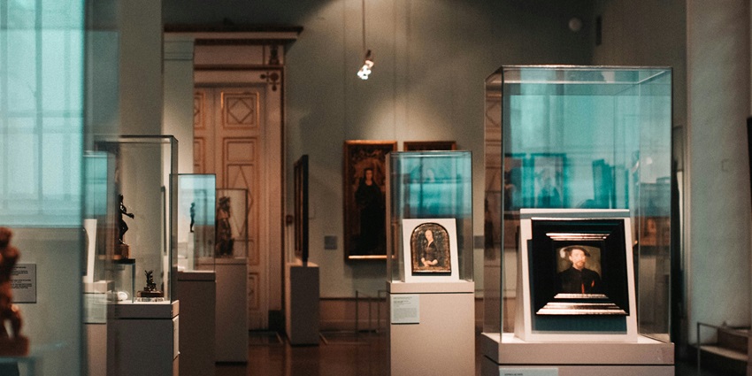 A glimpse of the City Museum, with exhibitions showcasing local history and culture.