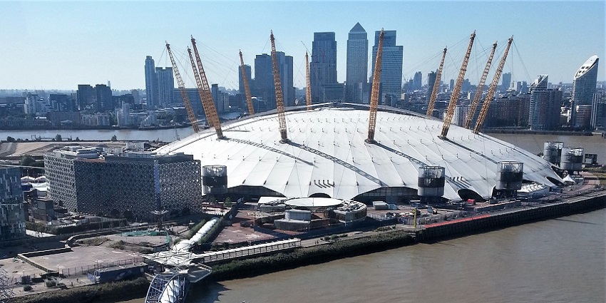 Take an exhilarating outdoor climb over our world famous roof of O2 Arena