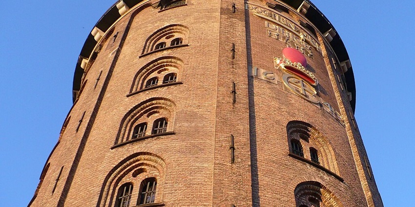 An image showing a view of The Round Tower in Copenhagen, a famous place.