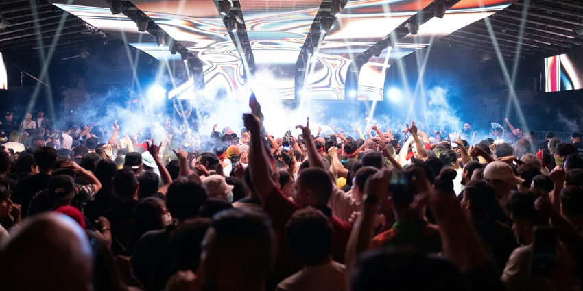 An image showing a nightclub ambience, similar to the vibrant nightlife in Stockholm.