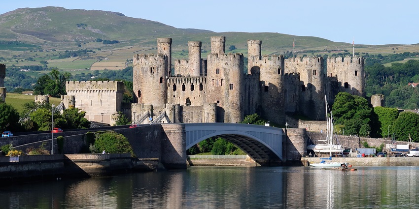 Magnificent medieval fortress offering panoramic views and rich history