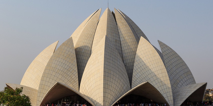 Delhi is known for its mix of high-end clubs, and festive street vibes among places to visit for new year in India..