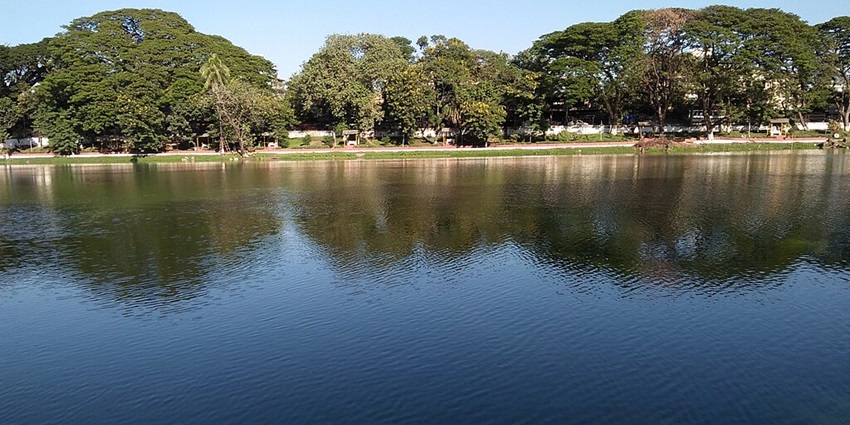 A scenic view of Dighalipukhuri, one of the famous lakes in Guwahati.