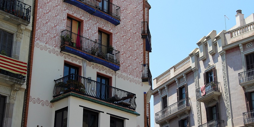 Discover El Born’s Nightlife - image of beautiful buildings of the El Born city