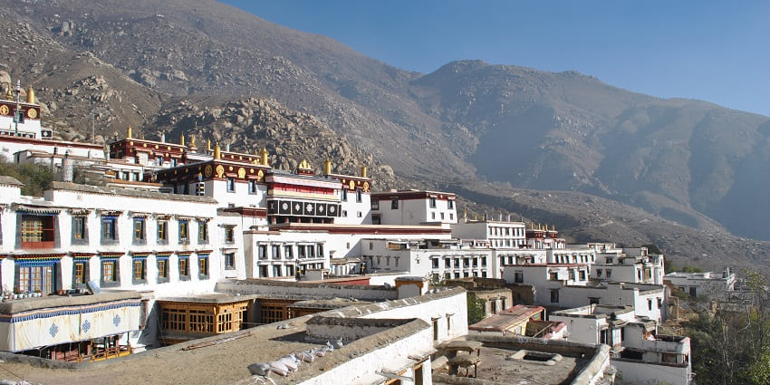 image of the Drepung Monastery in the tibet trans himalayan region