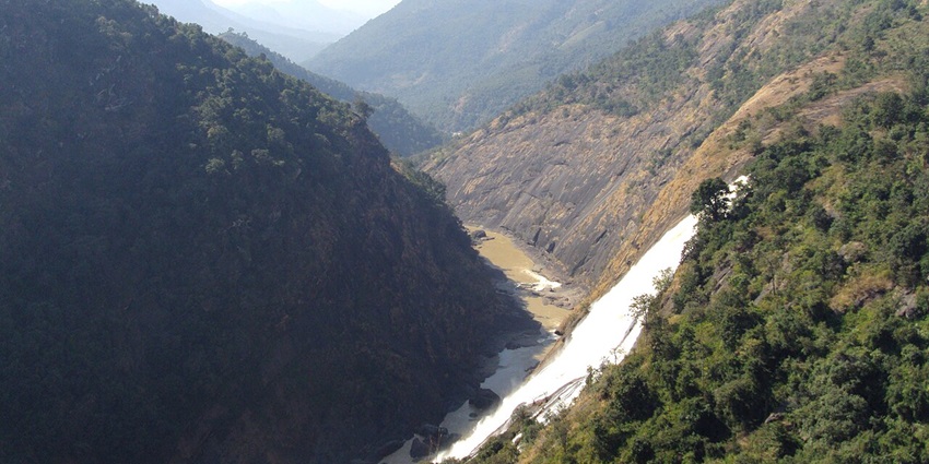 An image of the Duduma Falls, one of the best tourist attractions near Sileru Waterfalls.