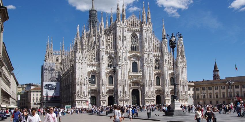 Majestic view of Milan Cathedral, a place to visit in Milan in December.