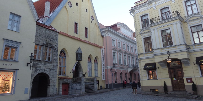 A fascinating museum showcasing Estonia’s rich past through artefacts and exhibitions.