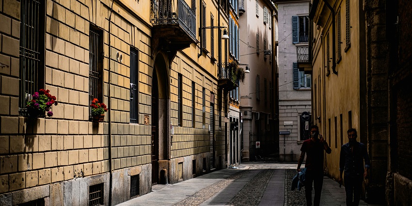 Explore the streets of Brera District at night to experience the best of Milan nightlife