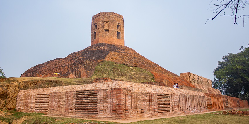 An inside view of Chaukhandi Stupa, one of the best things to do in Uttar Pradesh.