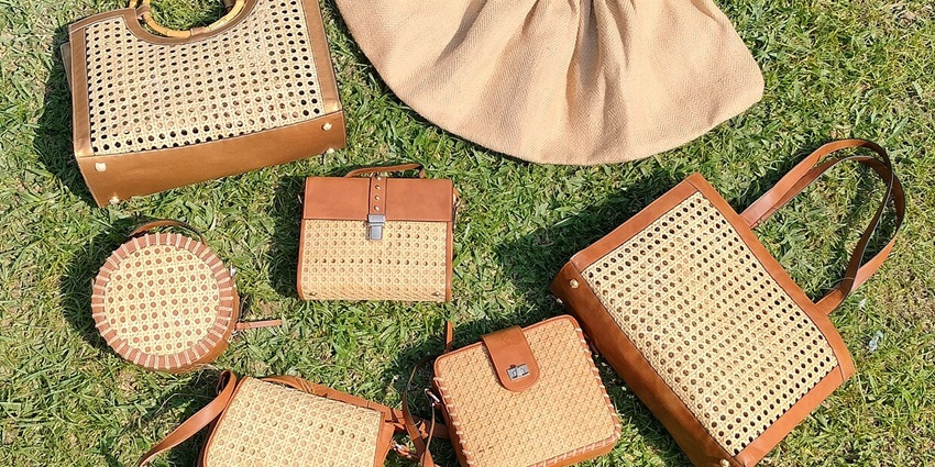 Image of handicrafts items like bags in different sizes, shapes and colour available
