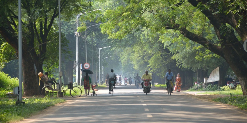People enjoying cycling at IIT Kharagpur Campus, one of the best things to do in Kharagpur