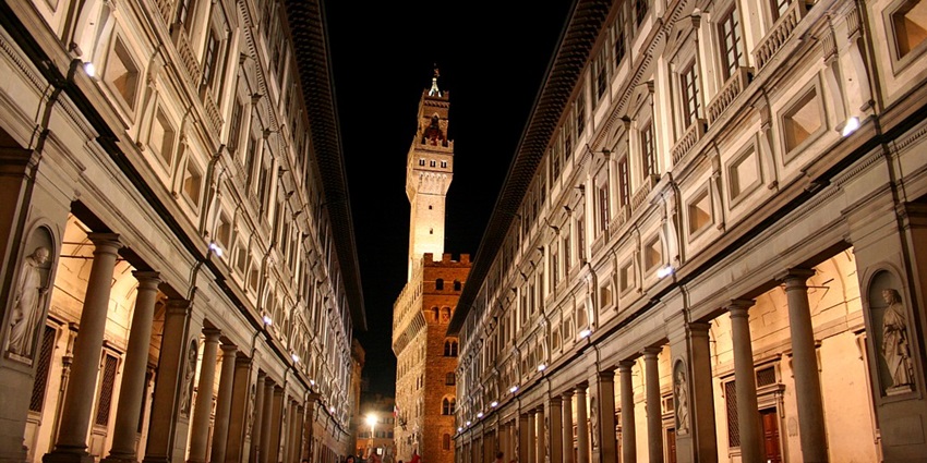 Visiting the Uffizi Gallery to know the history is the best thing to do in Italy.