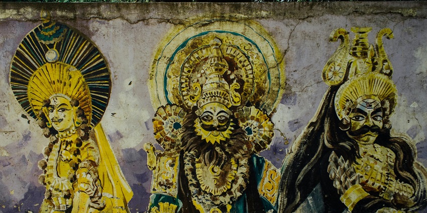 Exploring the Stone Mural Park is one of the best things to do in Kankaria Lake