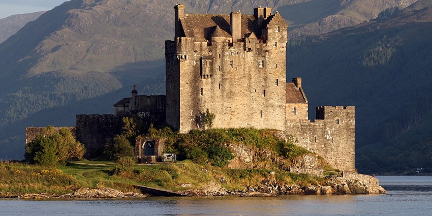 Eilean Donan Castle is an iconic castle setting for a magical romantic experience.