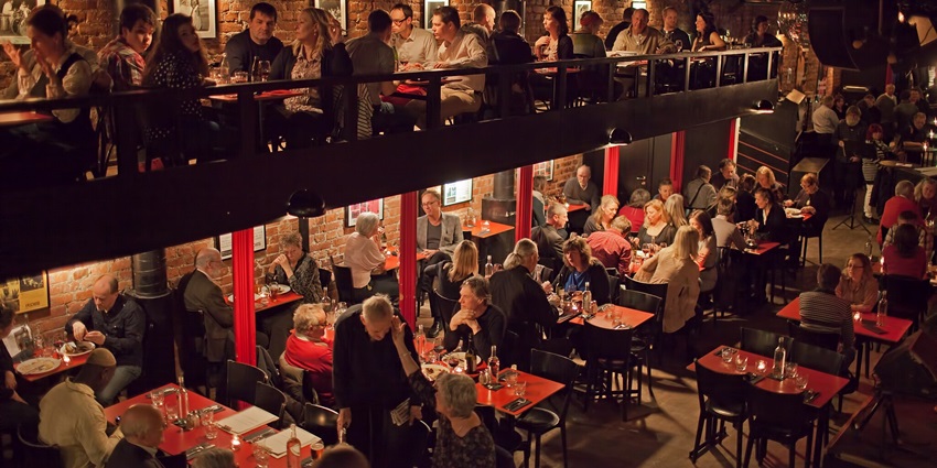 An image showing a tribute concert at Fasching, a renowned nightlife venue in Stockholm.