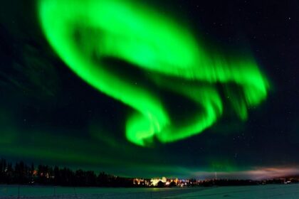 An image of Northern Lights showcasing the magical part of experiencing Finland Nightlife