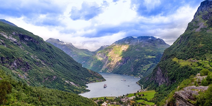 An image showing the stunning Geirangerfjord, a must - see place for a Norway trip