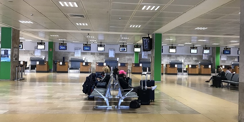 Airports in Barcelona are bustling with activity as planes prepare for departure.
