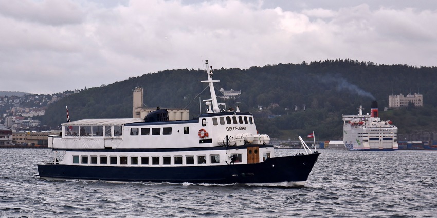 An image of a tour boat in the Oslofjord, a famous place to visit in Norway.