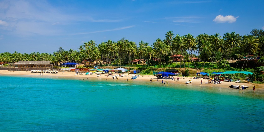 A beach in Goa, amongst the places to visit for a honeymoon in December in India.