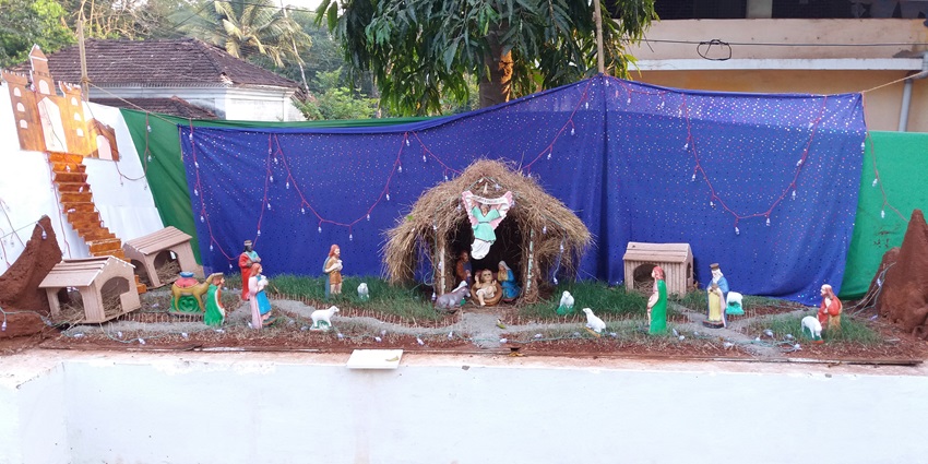 An image of a nativity scene in Goa, one of the best places to visit in Christmas in India.
