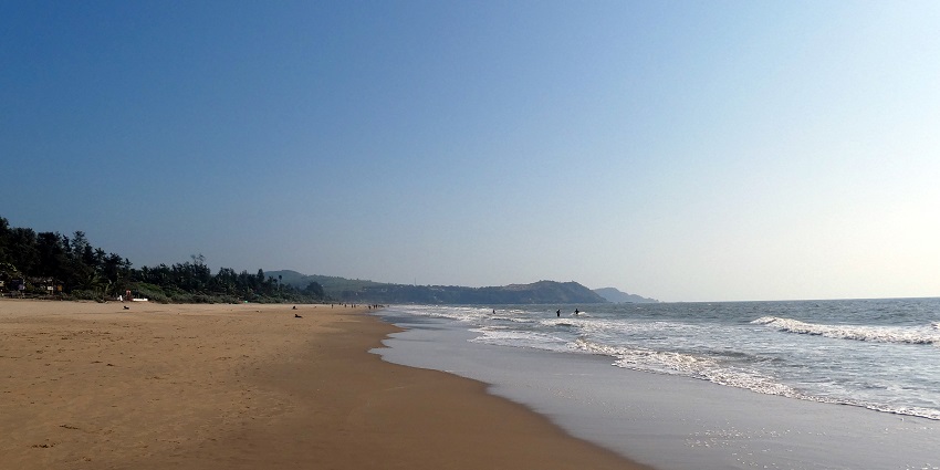 Gokarna Beach offers amazing opportunities for trekking in Gokarna.