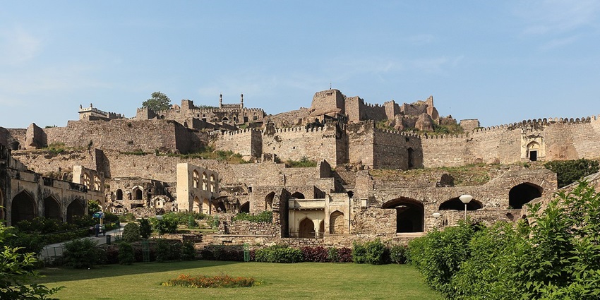 An image showing Golconda Fort, a Popular destination near GravityZip in Hyderabad, India.