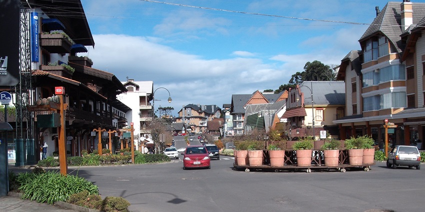 Savor a romantic fondue dinner and cozy atmosphere in Gramado
