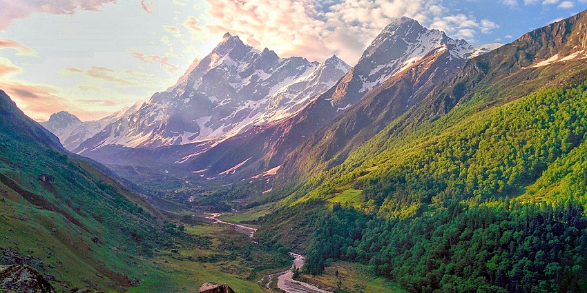 An image of the Har Ki Dun valley in Garwhal Himalayas in the North Indian state of Uttarakhand.