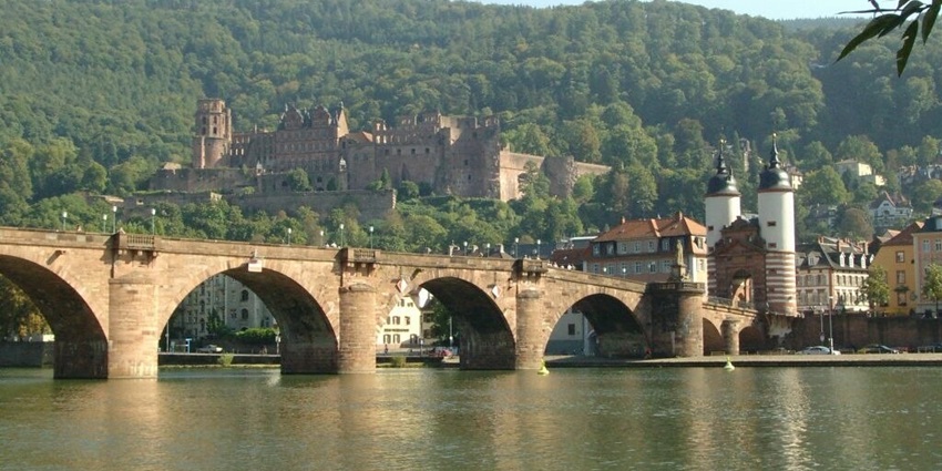 An image of Heidelberg Castle and Old Bridge in Germany, one of the favourite tourist places in Germany.