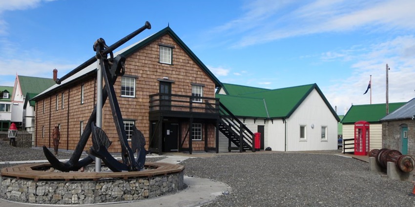 The Dockyard Museum showcases maritime history and the Falklands' heritage.