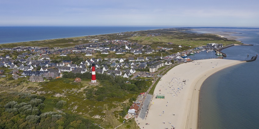 An image showing an aerial view of Hörnum, a picturesque town on the island of Sylt.