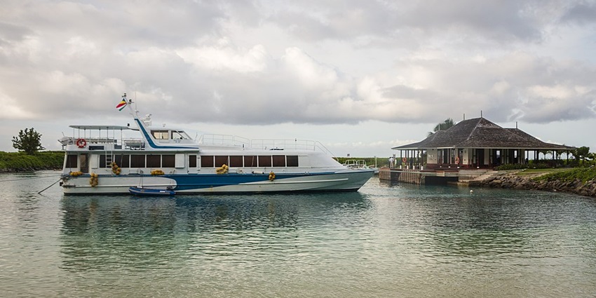 The boat ride from Bel Ombre is the most common way to move in and around Seychelles.
