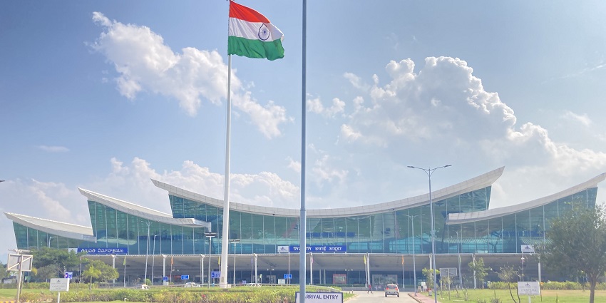 The nearest airport is Tirupati Airport, which is around 127 km from Nellore, Andhra Pradesh.