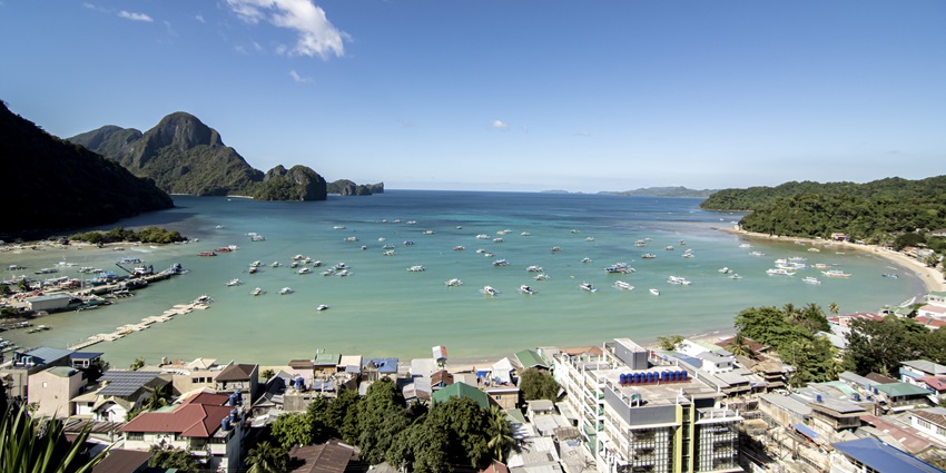 There are 6 ways to get from India to Palawan by plane, bus, car ferry, or taxi.