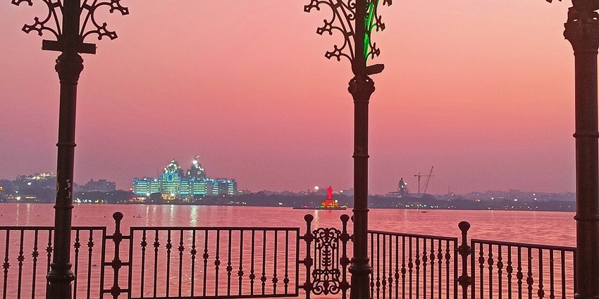 An image of Hussain Sagar Lake - one of the lakes in Hyderabad with a stunning view.