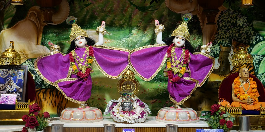 An image of a temple altar resembling the ISKCON Nuremberg temple with its serene atmosphere.