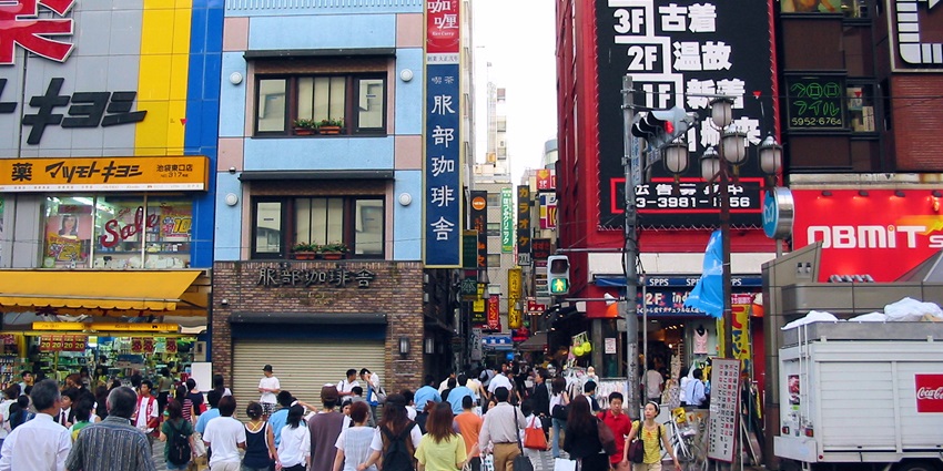 Entertainment hotspot with department stores, anime shops, and theme cafes.